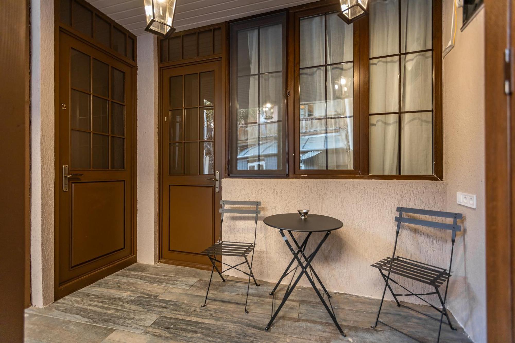 Cozy Baity Tbilisi Apartment Exterior photo