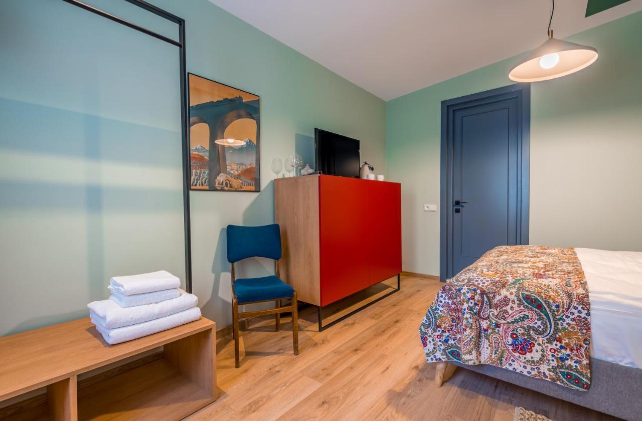 Cozy Baity Tbilisi Apartment Exterior photo