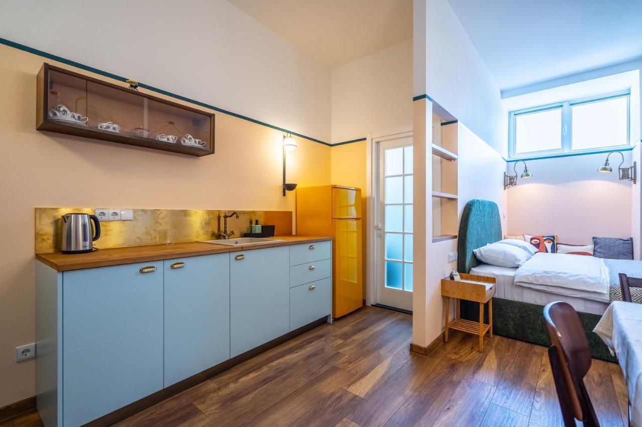 Cozy Baity Tbilisi Apartment Exterior photo