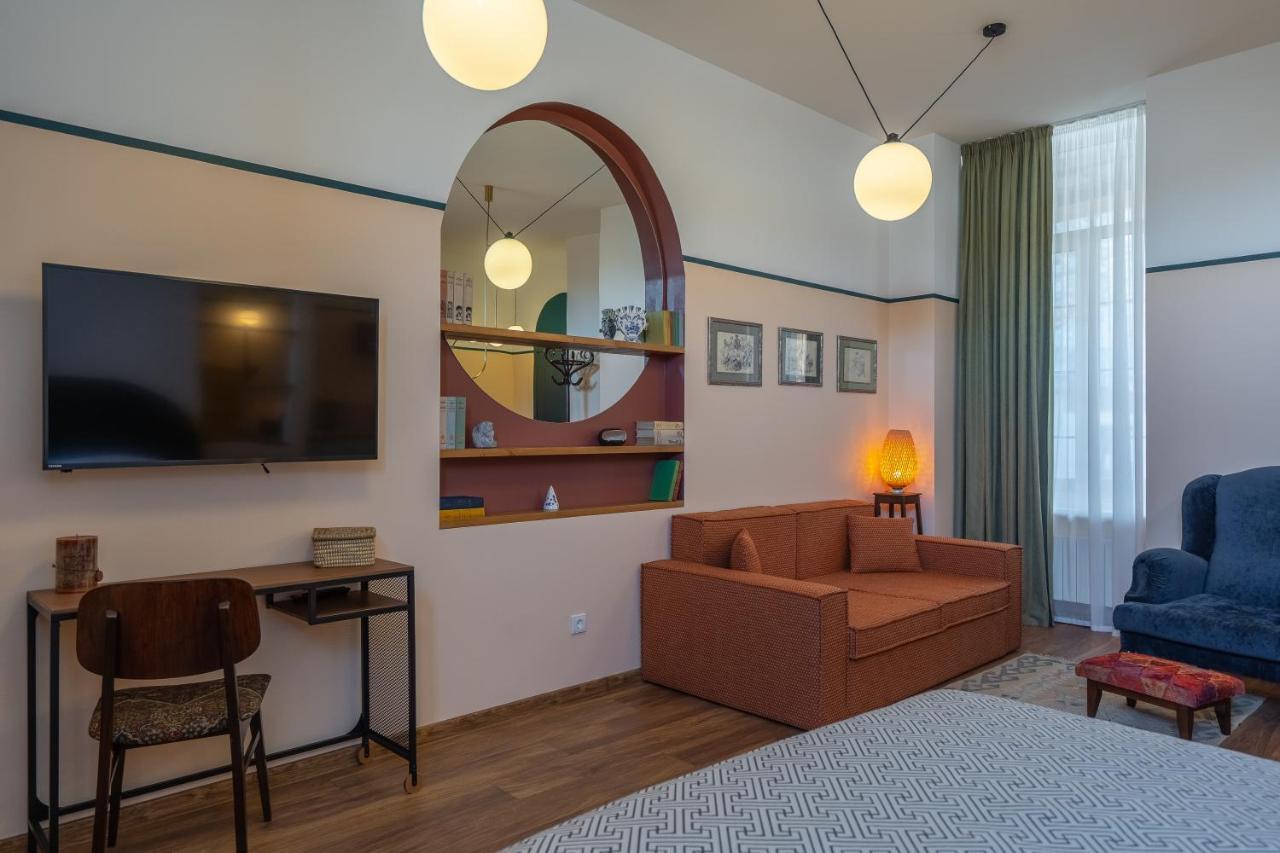 Cozy Baity Tbilisi Apartment Exterior photo
